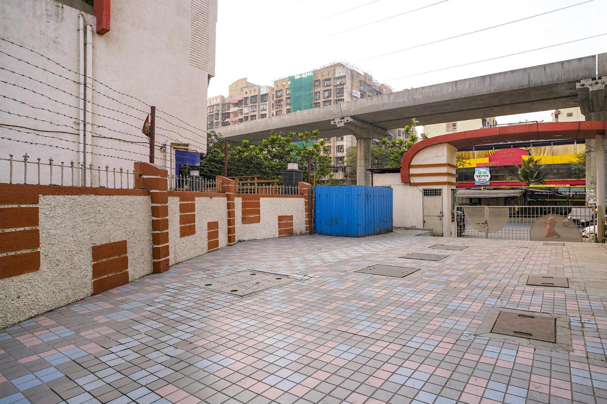 Fabhotel Shree Balaji Apartment 뭄바이 외부 사진