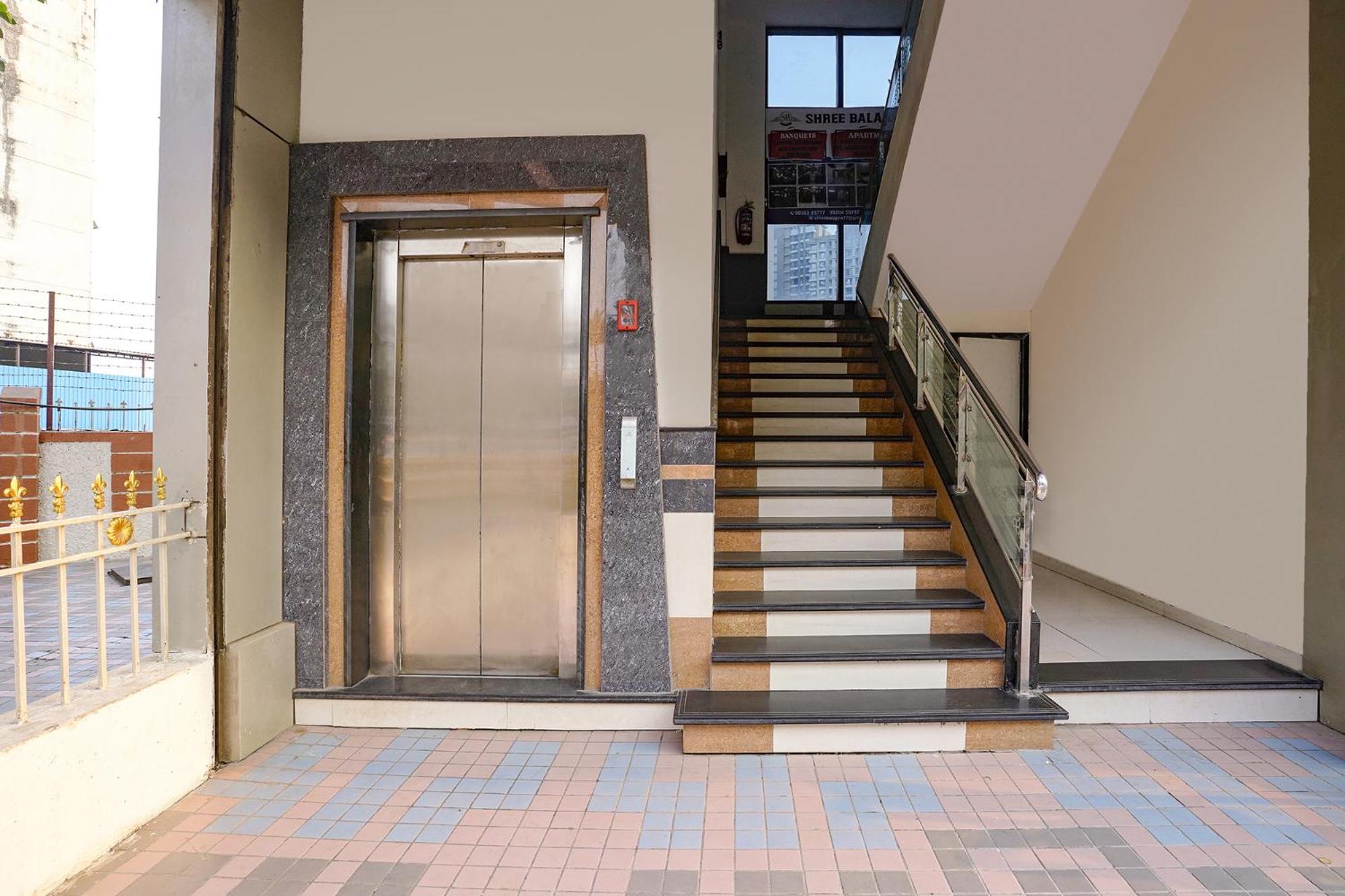 Fabhotel Shree Balaji Apartment 뭄바이 외부 사진